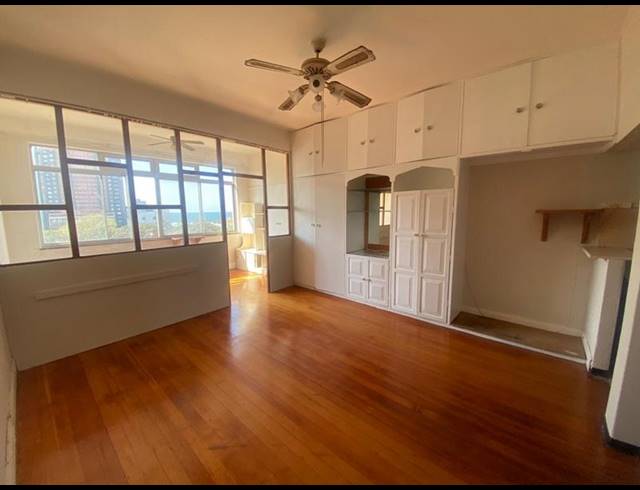1 BEDROOM PROPERTY TO RENT IN NORTH BEACH